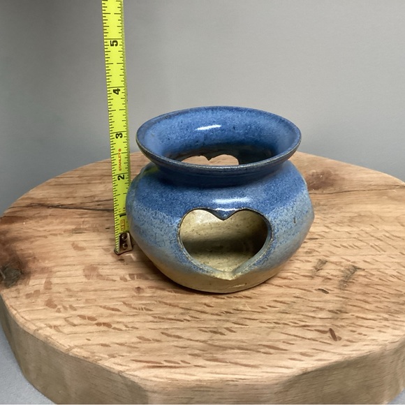 Handcrafted - Beautiful Tea Light Heart & Seashell Themed Candle Holder - Stokes - Picture 11 of 13